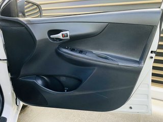 2019 Toyota Corolla 1.6 A/T - photo 2
