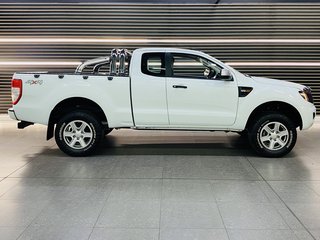 2015 Ford Ranger 3.2TDCi XLS 4X4 A/T P/U SUP/CAB - photo 1